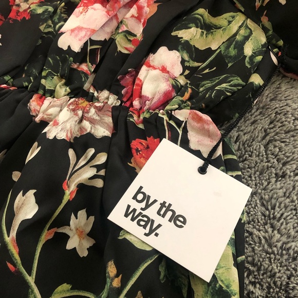 By the Way Paris Babydoll Dress in Dark Floral - Picture 5 of 5